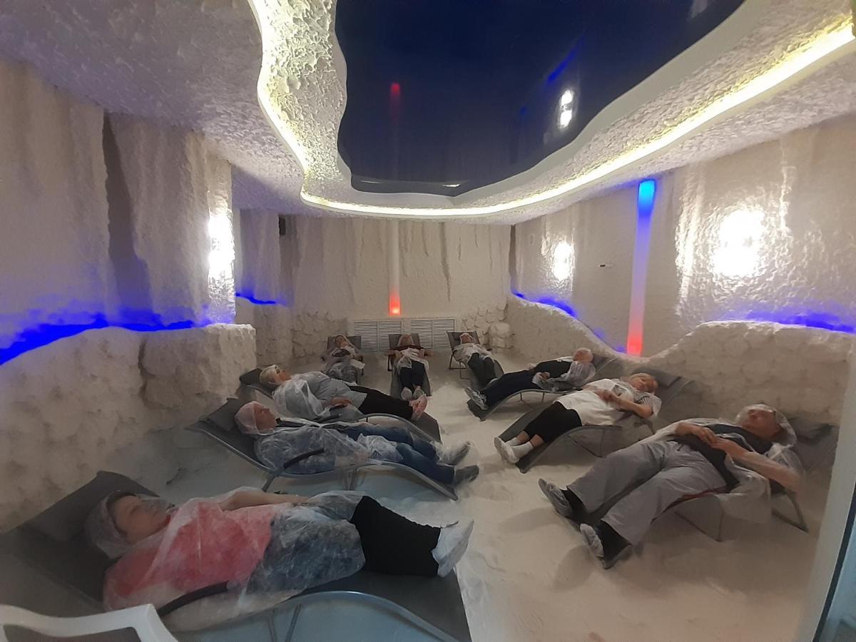 Sanatorium Naroch Hotel Екстериор снимка